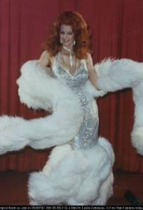 ������� ����� - Tempest Storm