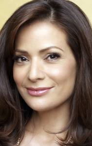   / Constance Marie