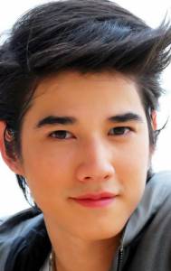   / Mario Maurer